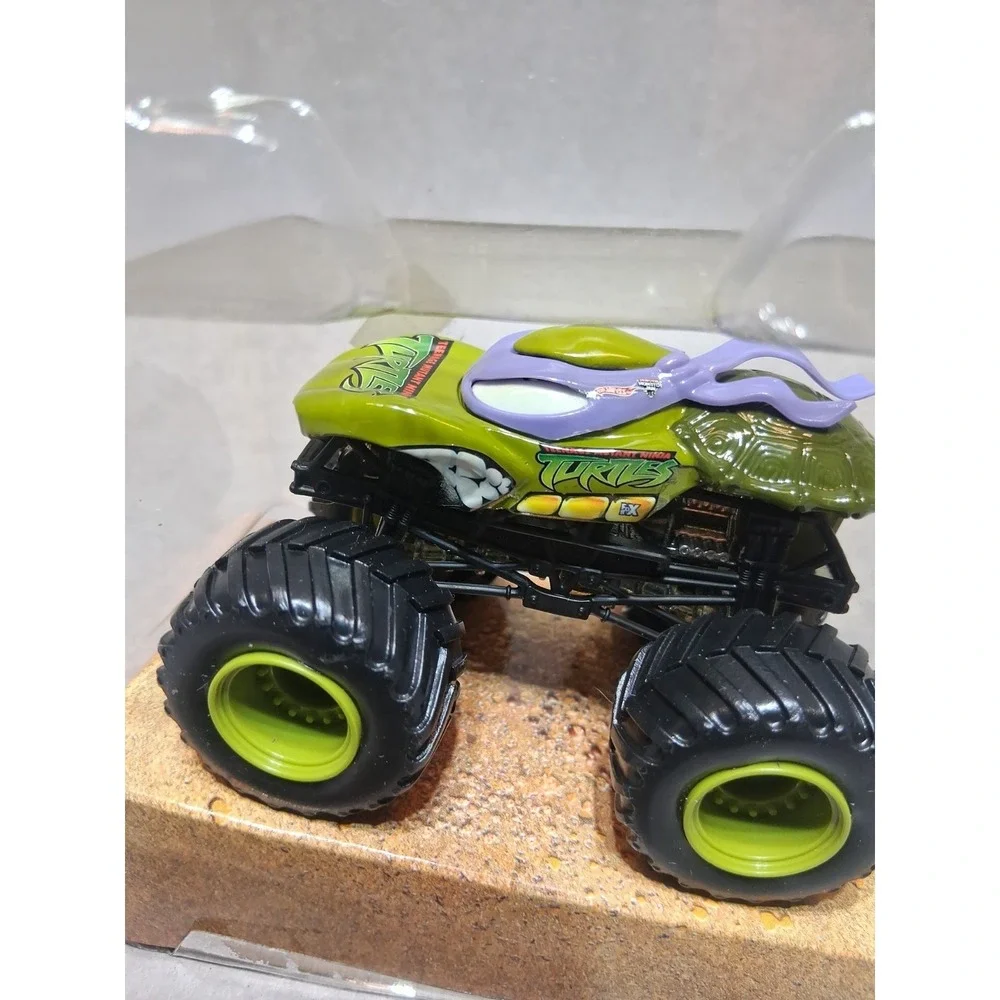 Hot Wheels Monster Jam Teenage Mutant Ninja Turtles Donatello Vehicle Mattel